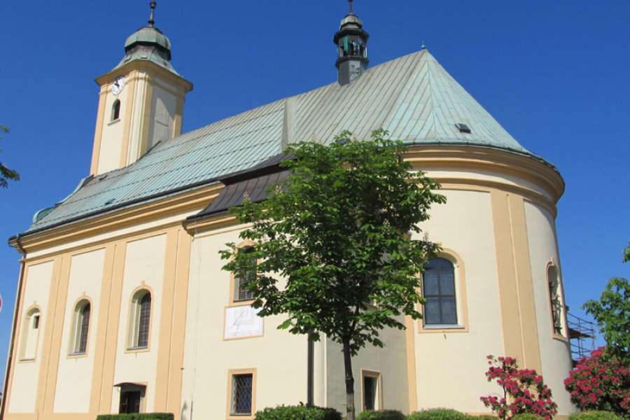 Kostel sv. Jana Nepomuckého Stará Bělá