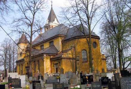 Kostel Neposkvrněného početí Panny Marie v Ostravě-Radvanicích