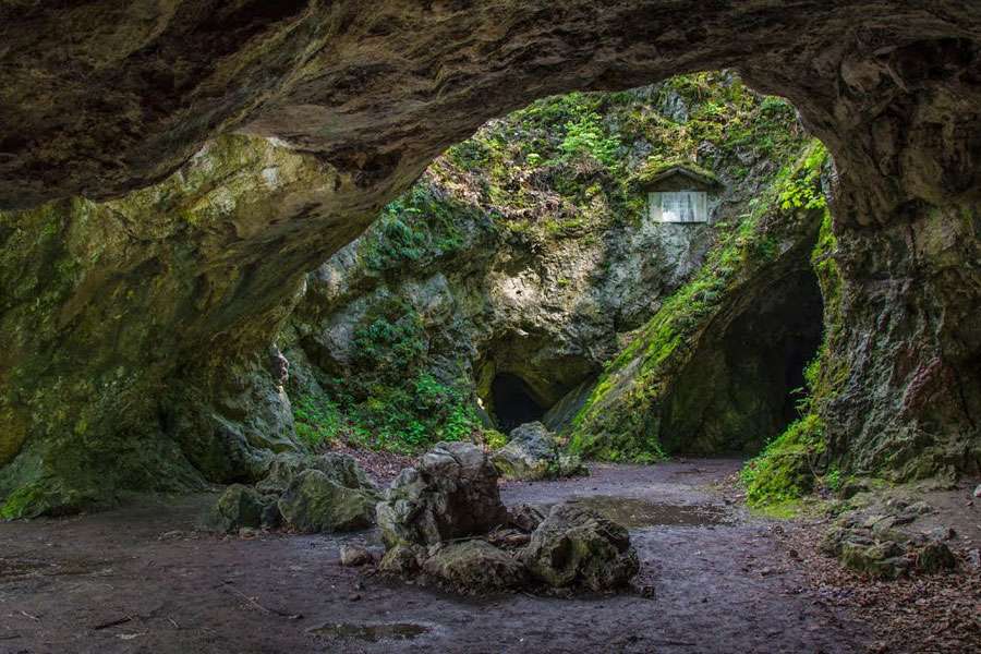 Národní sad - Jeskyně Šipka