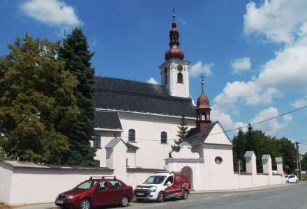 Kostel sv. Vavřince Paskov