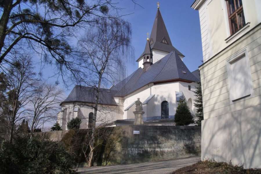 Kostel Povýšení sv. Kříže, Karviná-Fryštát 