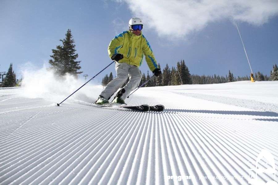 Winter Ski Test Sporten Kastle