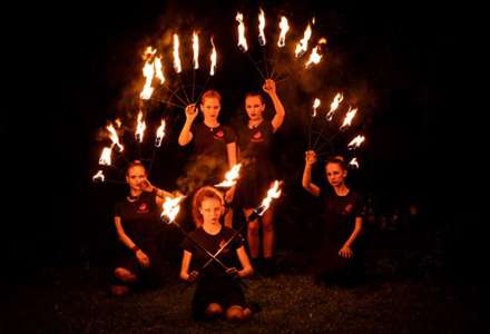 Růže draka: workshop a ohňová show