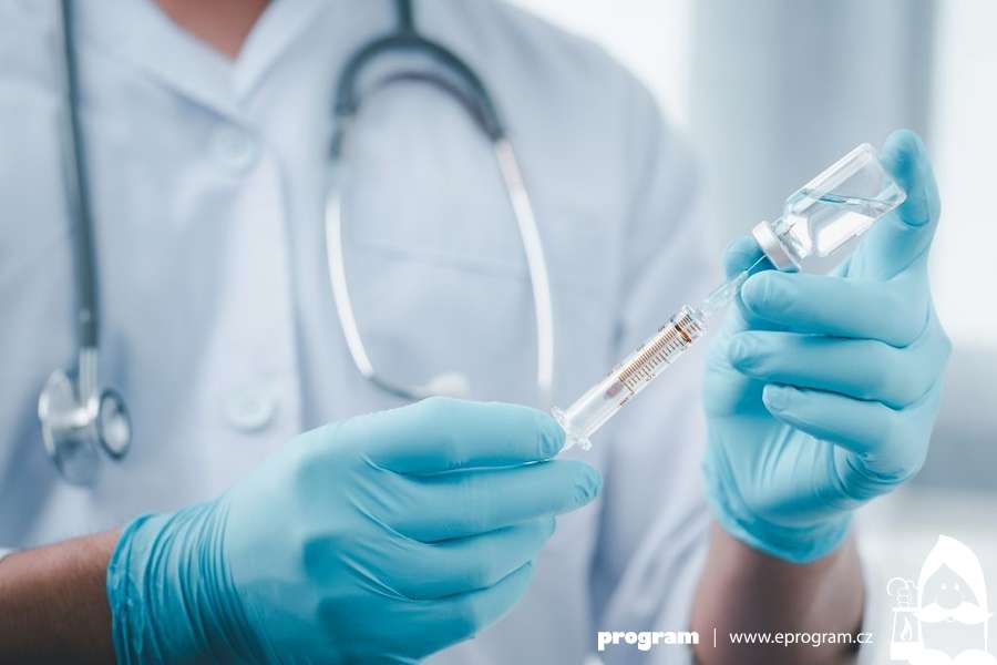 Fakta: Proč očkovaní v nemocnicích dokazují, že vakcína funguje
