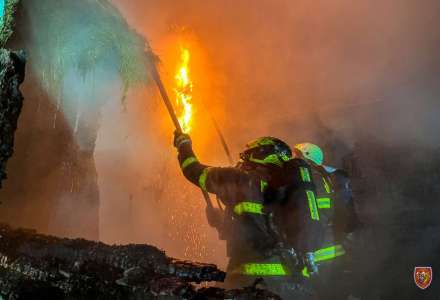 Škodu za 100 tisíc korun způsobil požár kůlny v Tísku na Novojičínsku