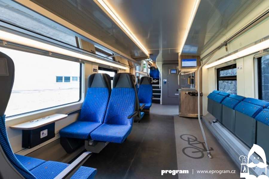 Novými vlaky do Beskyd a další změny v dopravě