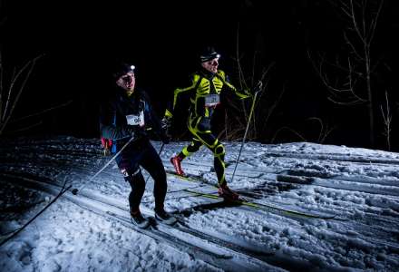 Běžkařská Noční stopa Valachy aneb lyžování s čelovkami