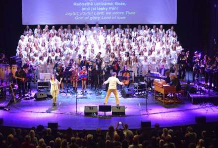 Ostrava zpívá gospel přijímá zpěváky do svého jubilejního 10. ročníku